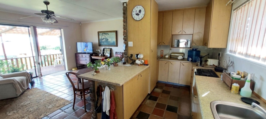 2 Bedroom Property for Sale in Sunrise On Sea Eastern Cape